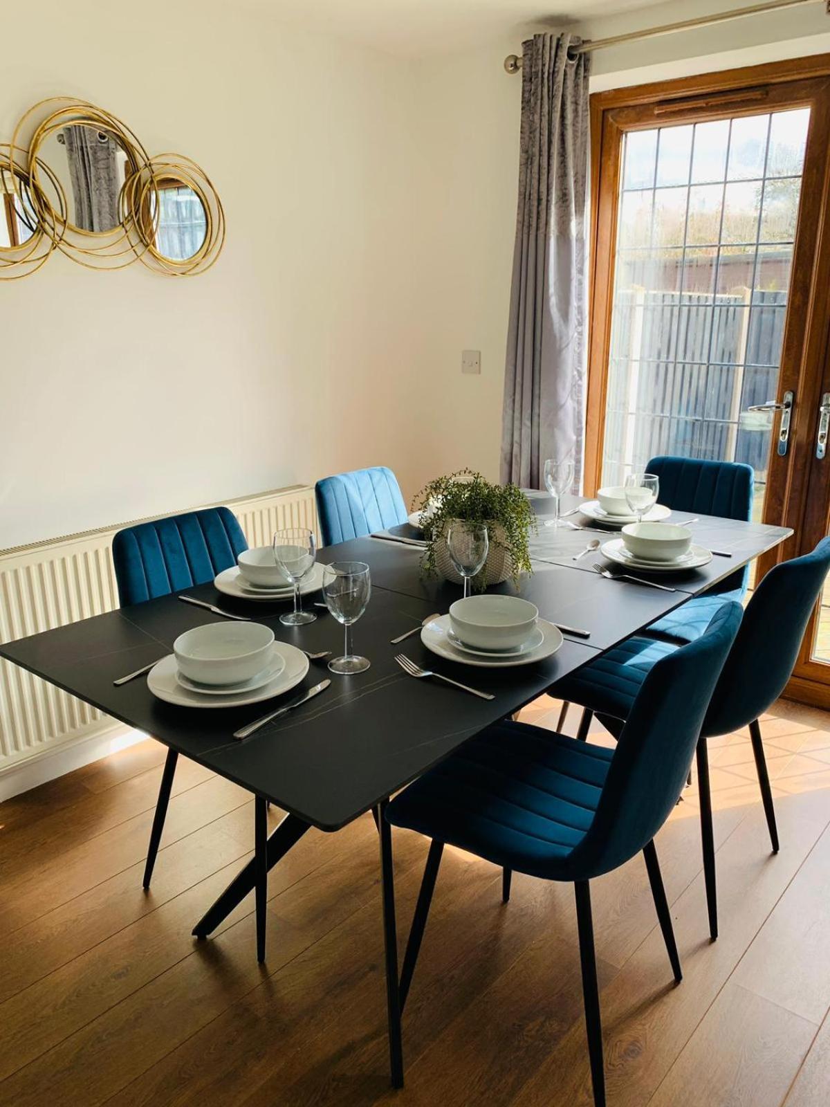 3Br House Ossett-Wakefield, Free Parking 3 Cars Wi Fi Long Stays Bagian luar foto
