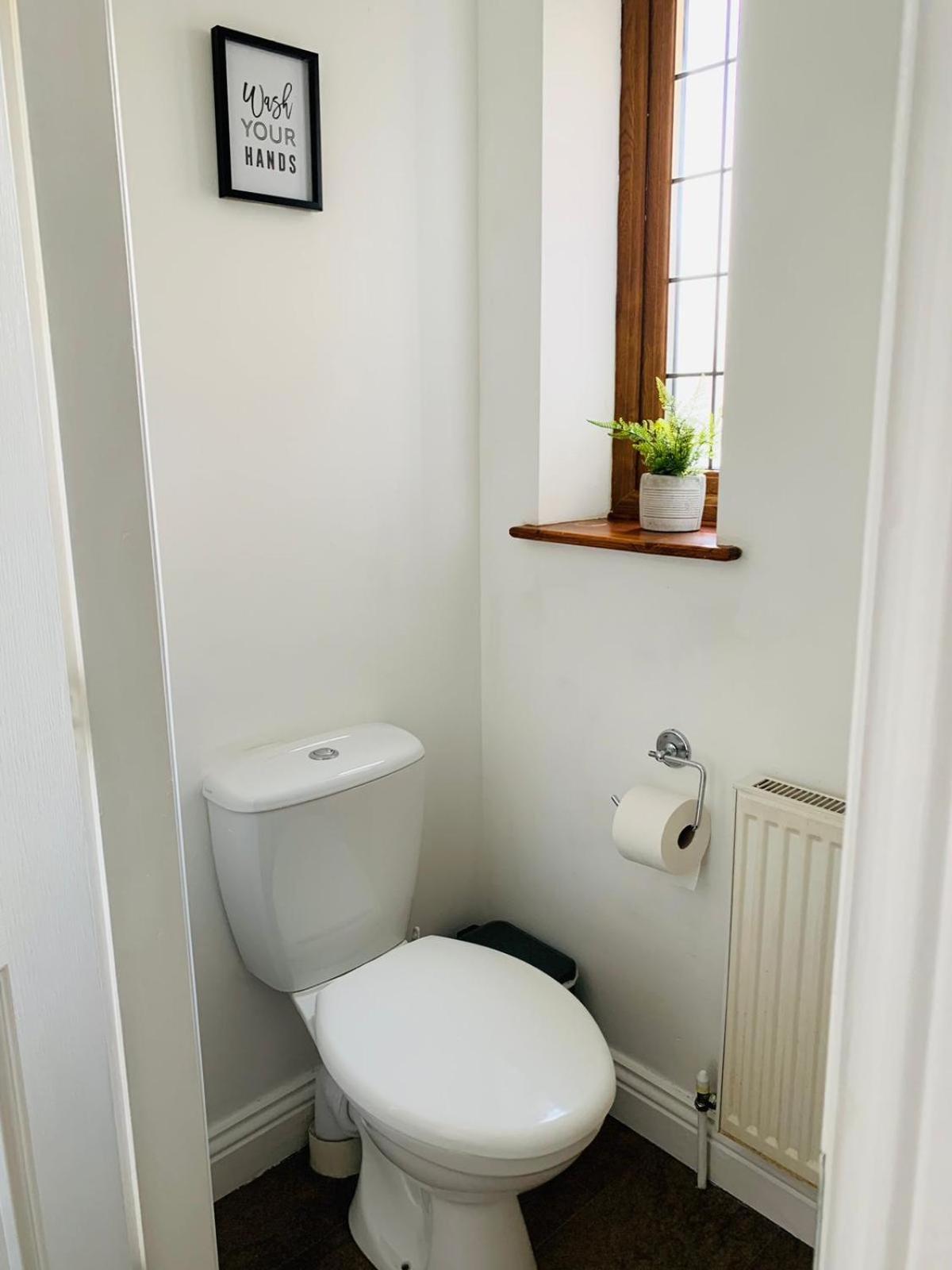 3Br House Ossett-Wakefield, Free Parking 3 Cars Wi Fi Long Stays Bagian luar foto