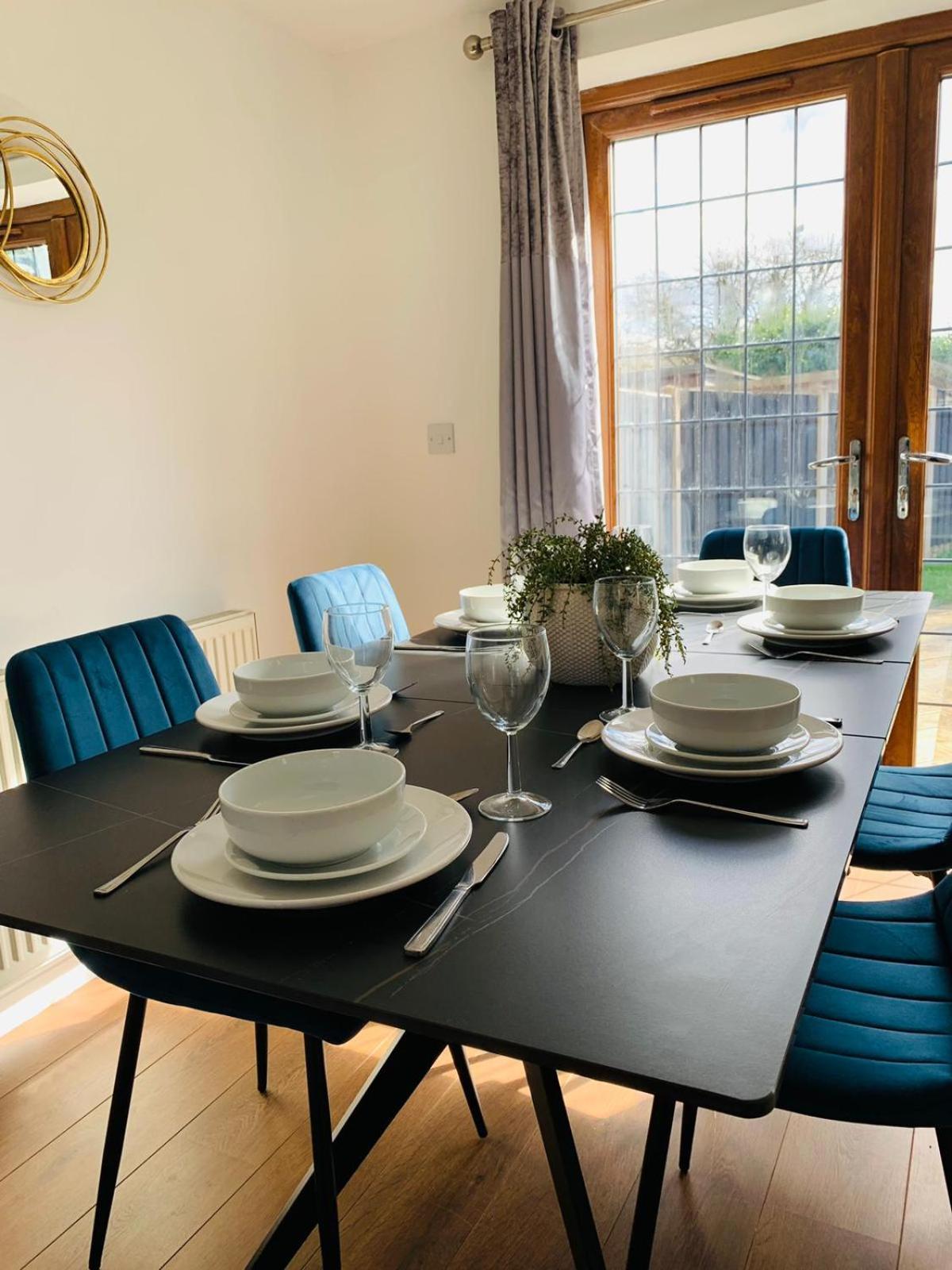 3Br House Ossett-Wakefield, Free Parking 3 Cars Wi Fi Long Stays Bagian luar foto