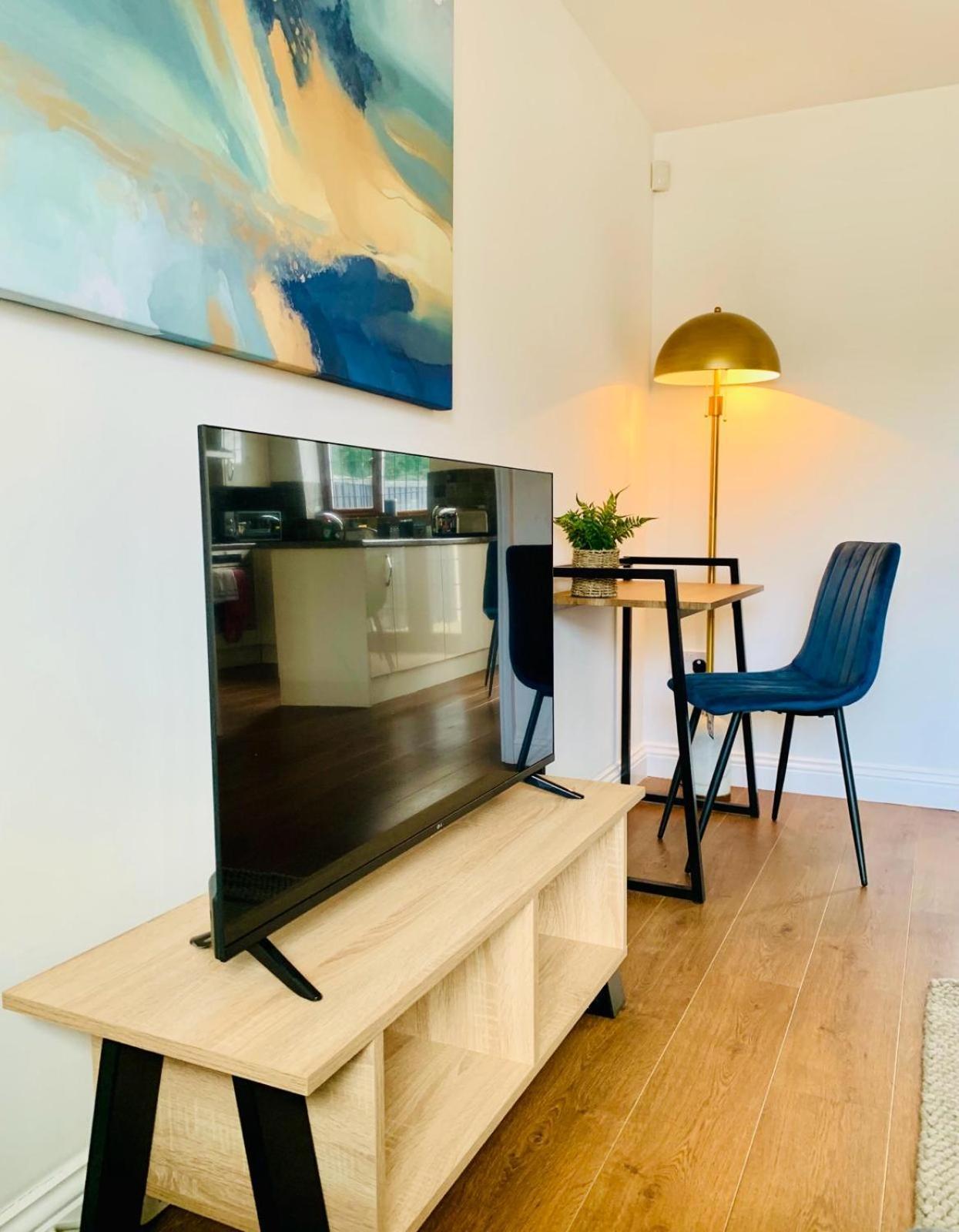 3Br House Ossett-Wakefield, Free Parking 3 Cars Wi Fi Long Stays Bagian luar foto